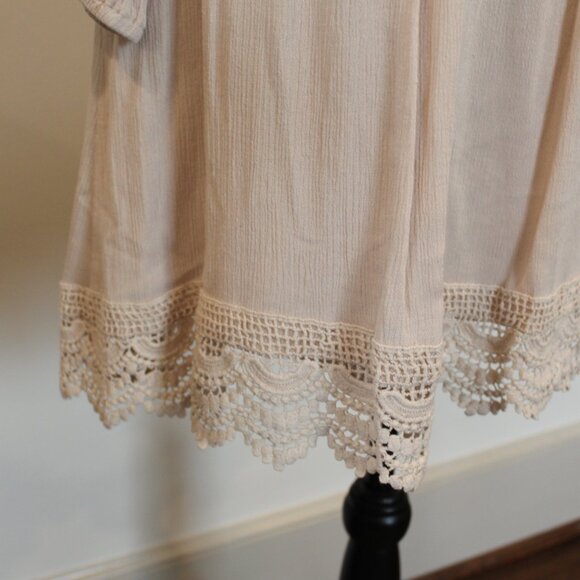 Andree by Unit Beautiful Lace Detailed Dress in Cream Size Medium - Picture 4 of 14